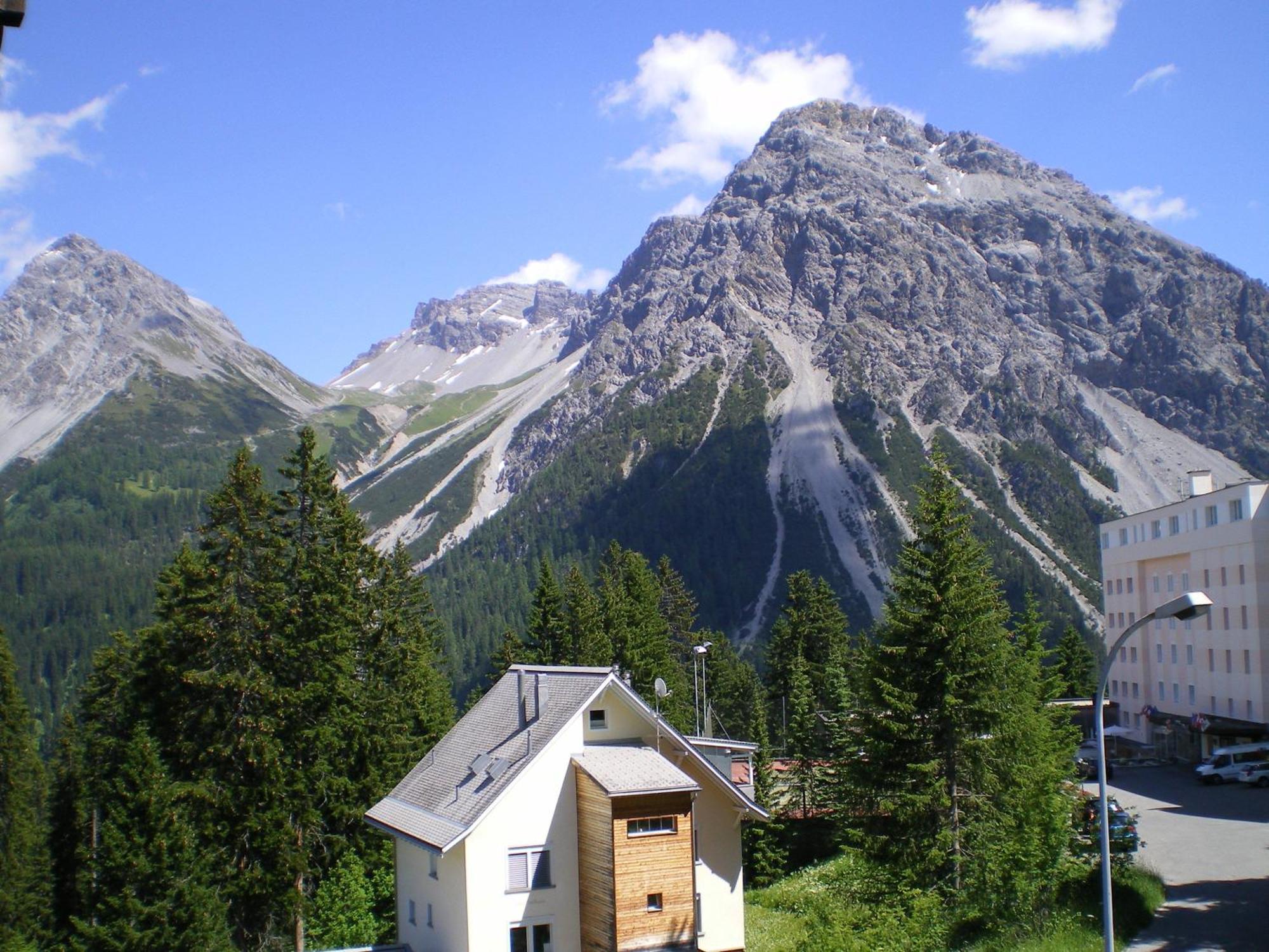 Aparthotel Hof 3*